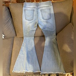Women’s Bell Bottom Free People Jeans